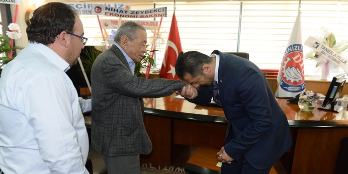 Duayen işadamı Orhan Abalıoğlu’ndan Başkan Erdoğan’a ziyaret