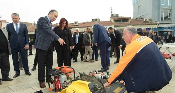 Deprem Haftası Nedeni İle Stant Açıldı