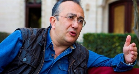 Ünlü Gazeteci Hayatını Kaybetti