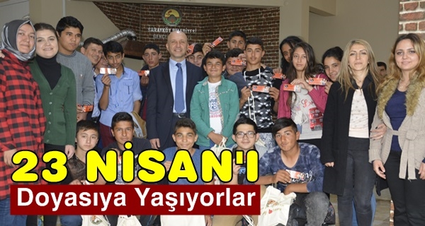 Sarayköy'lü Çocuklara Başkandan Hediye