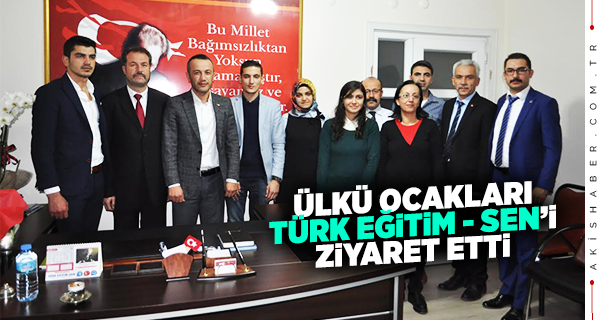 TES Başkanına Çiçek Takdim Ettiler