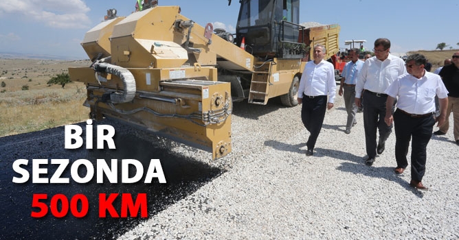 Büyükşehir'in asfalt atağı sürüyor