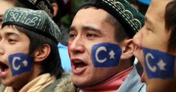 ''Kahpe Çin'''in Doğu Türkistan'daki Oruc Yasağı Devam Ediyor