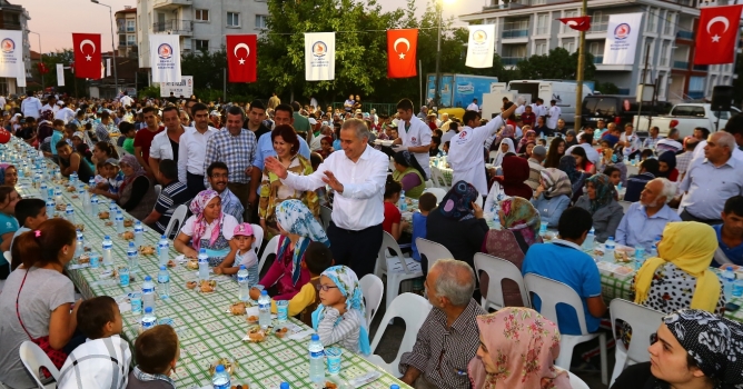 Zeytinköy’de iftar coşkusu