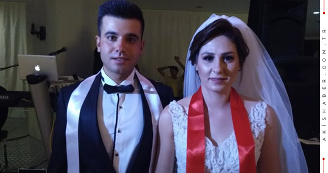 Denizli'nin emektar berberi Ahmet Yazaroğlu oğlunu evlendirdi