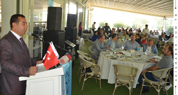 Makinacılar Çözüm Yollarını Kahvaltıda Konuştu