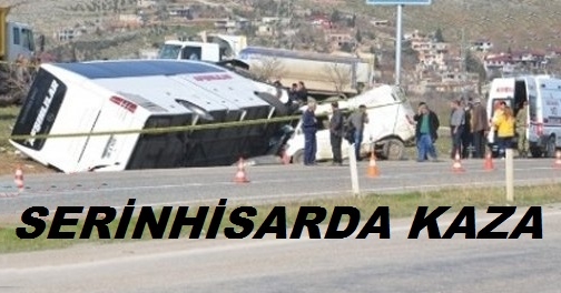 Serinhisar'da Kaza 11 Kişi Yaralandı