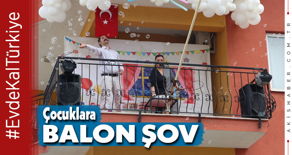 Denizli'de 23 Nisan Hediyesi Baloncuk Şov