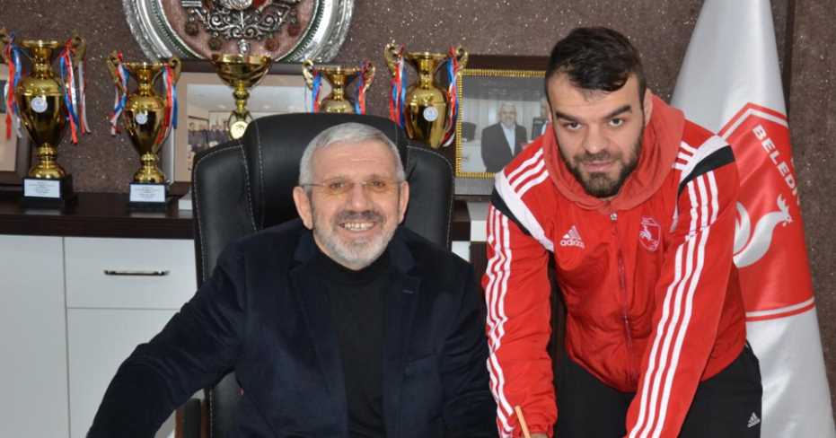 Denizli Büyükşehir Belediyespor Çağdaş'ı Aldı