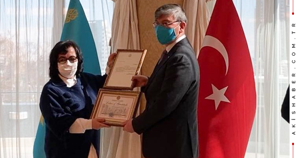 Kazakistan Devlet Ödülü Denizli’ye Geldi
