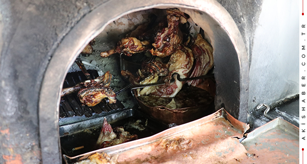 Denizli'nin Elle Yenen Tescilli Kebabı