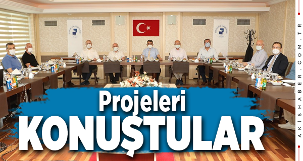 Rektör Kutluhan YÖK Üyeleriyle Buluştu