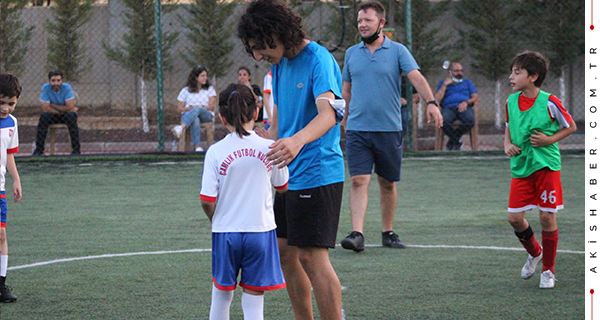 Denizli'de Engelini Aşıp En Büyük Hayaline Ulaşmak İstiyor