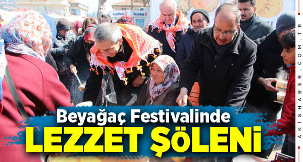 Beyağaç Kültür ve Tarhana Festivali Soğuğa Rağmen İlgi Gördü