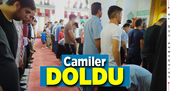 Denizli'de Kurban Bayramı Namazında Camiler Doldu