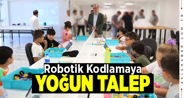 Başkan Örki Robotik Kursu Öğrencilerini Ziyaret Etti