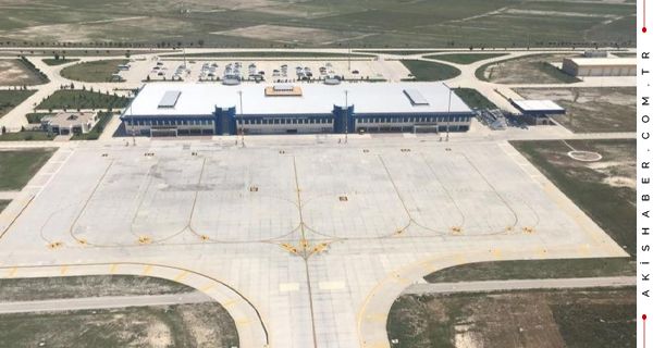 Çardak Havalimanı’ndan 30 bin Yolcu Uçtu