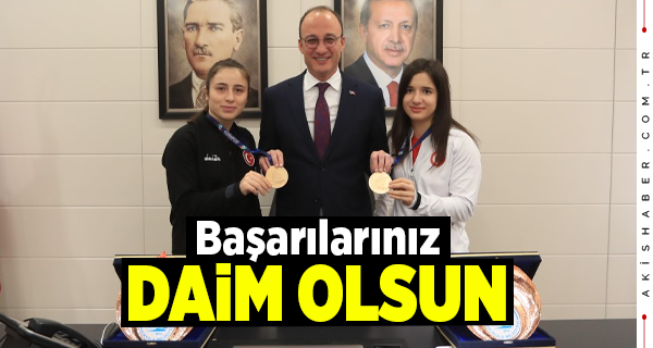 Başkan Örki Şampiyonları Ağırladı