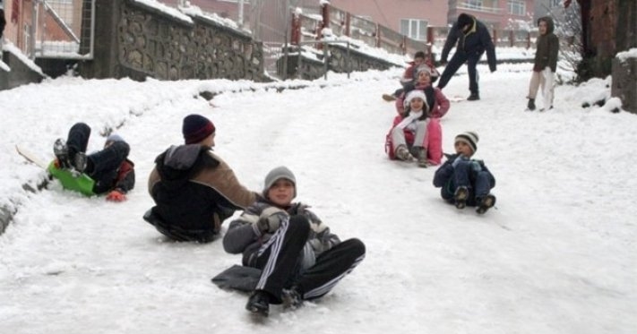 Yıl Başı Günü Kar Tatili Olan Okullar