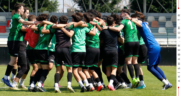 Genç Horozlar U19'da play-off'larda