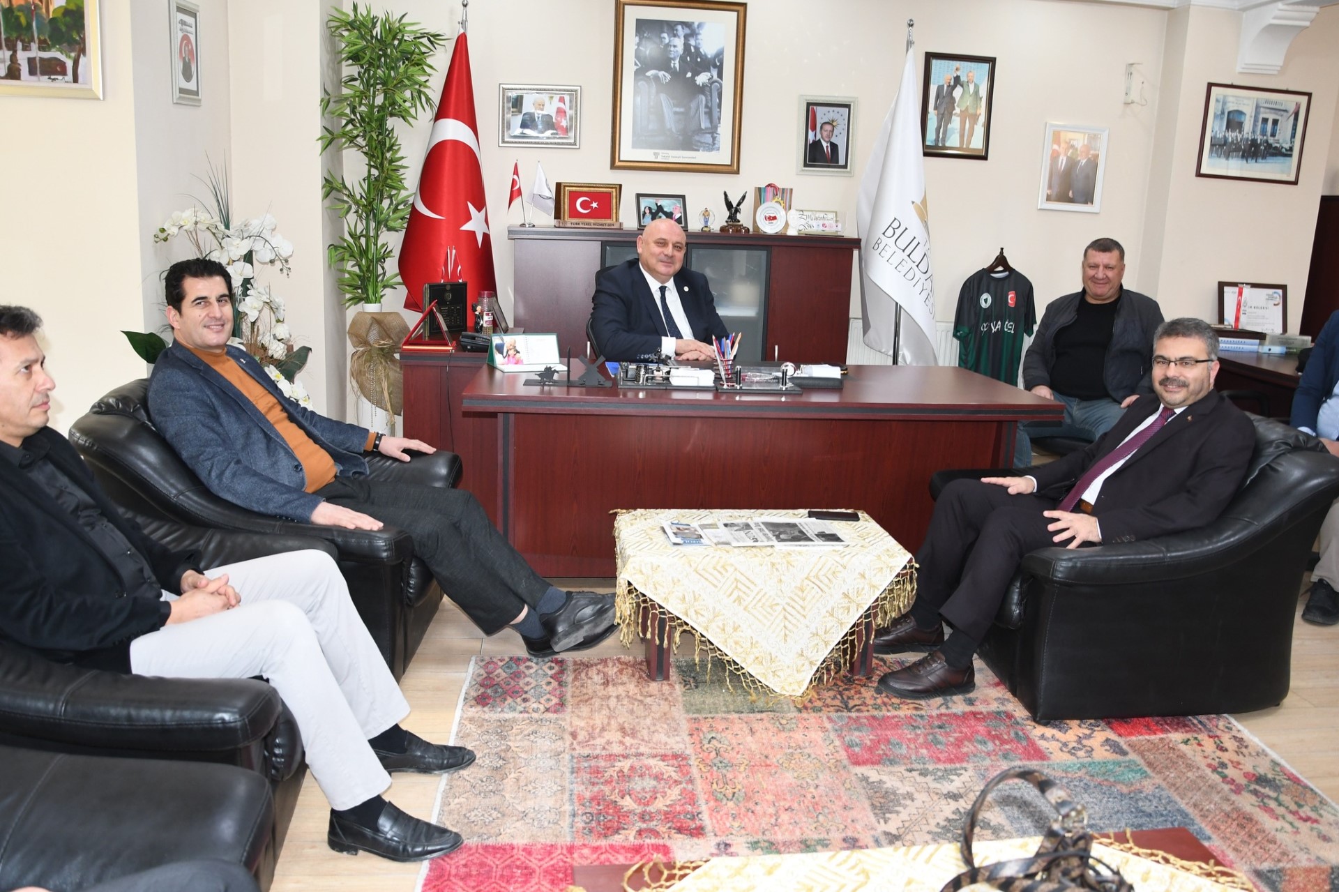 AK Parti Denizli Koordinatörü Özmen’den Başkan Şevik’e ziyaret etti