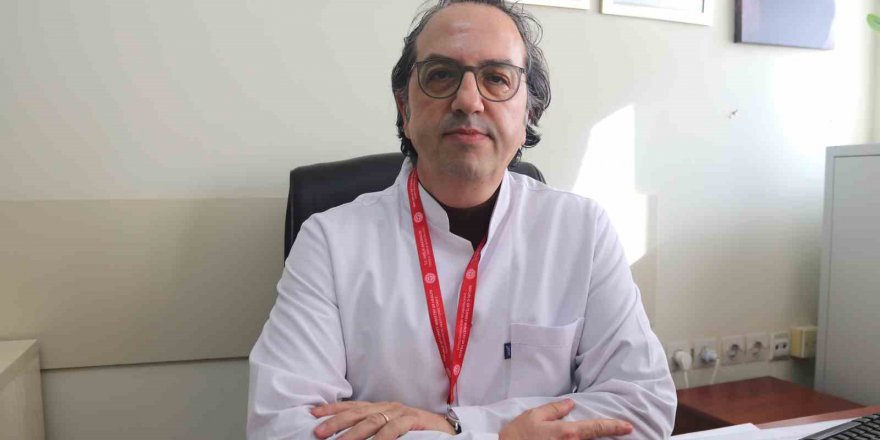 Prof. Dr. Alper Şener: “Hasta olan çocuklar okula gitmemeli”