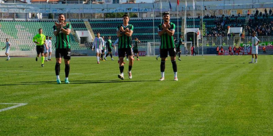 TFF 2. Lig: Denizlispor: 1 - Isparta 32 Spor: 2