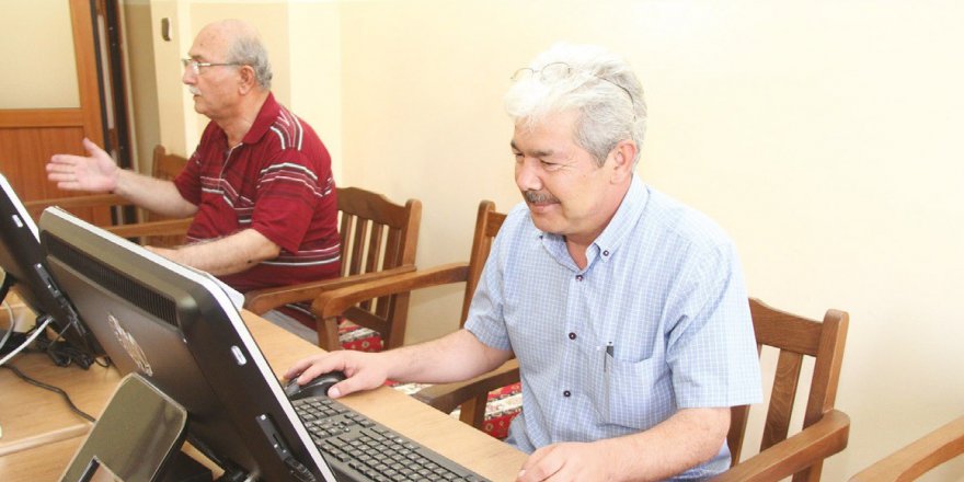 Başer’den emeklilere özel ’Sosyal Yaşam Aktivite Merkezleri’ projesi