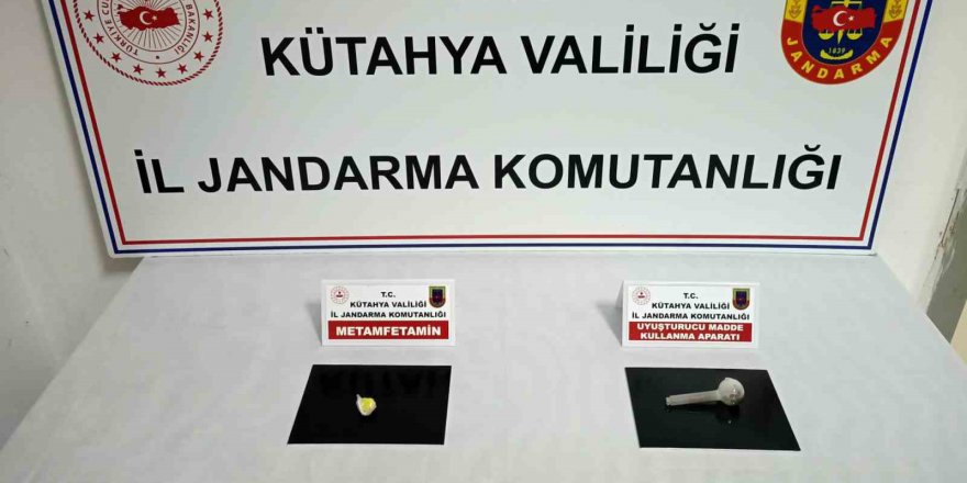 Kütahya’da üzerinde uyuşturucu ile yakalanan şahıs tutuklandı
