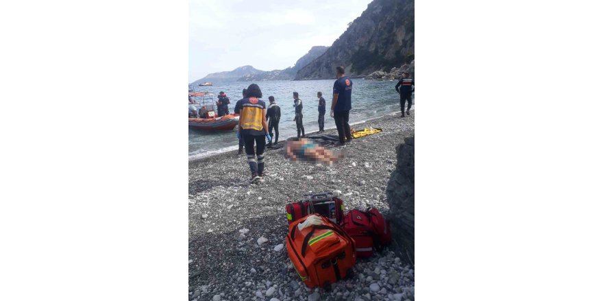 Marmaris’e tatile gelen İngiliz turist denizde hayatını kaybetti
