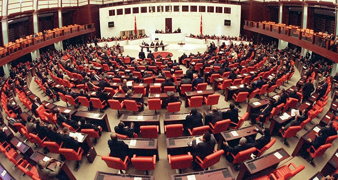 Vekile 31 bin TL haberleşme gideri