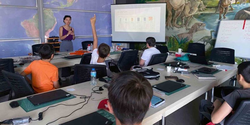 Robotik ve kodlama eğitimleri başladı