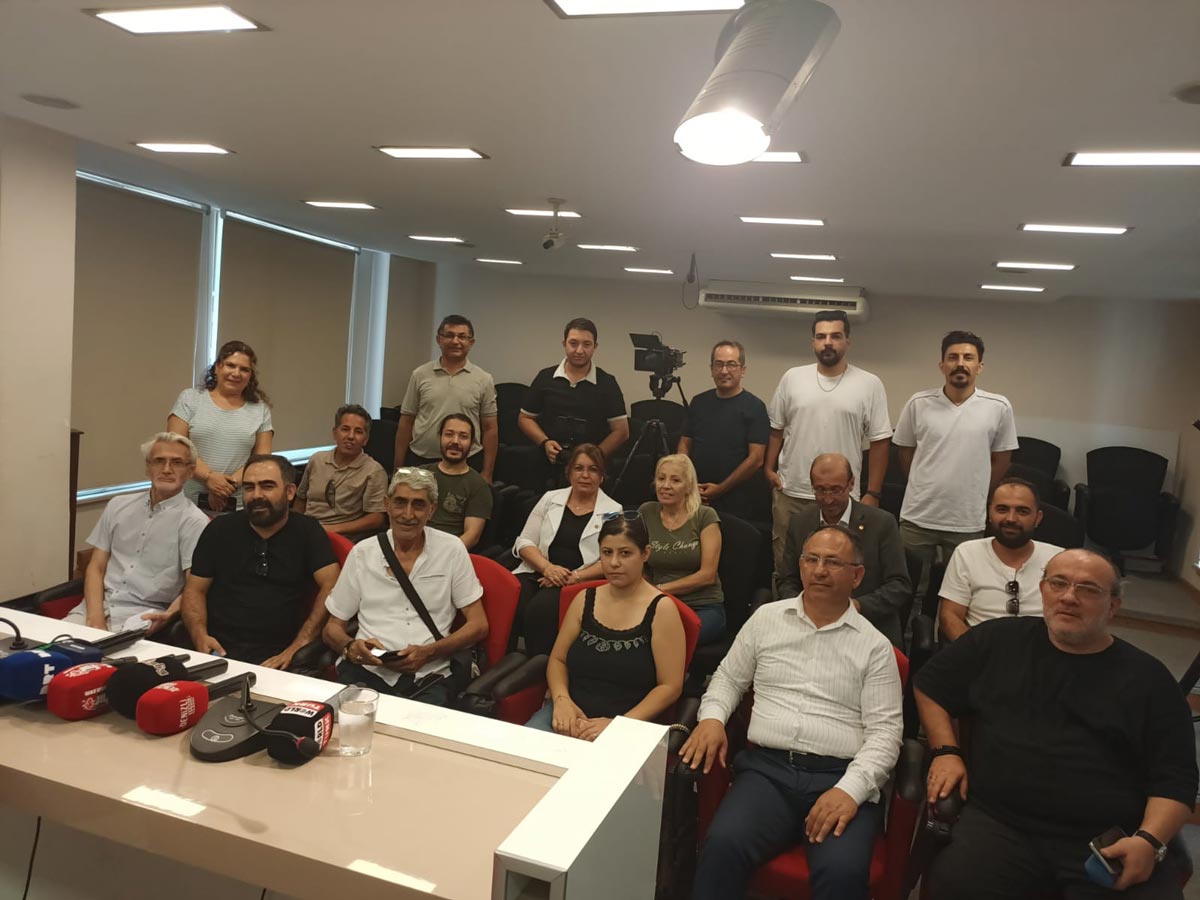 Atom Karınca Sahalara Geri Döndü