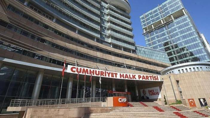 CHP'de şok ayrılık!