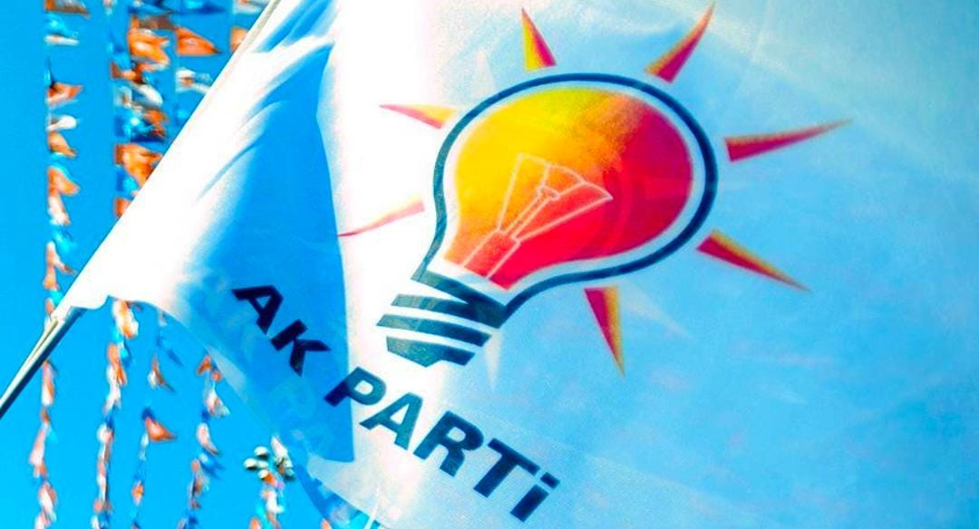 AK Parti'ye geçmesi beklenen Belediye Başkanları