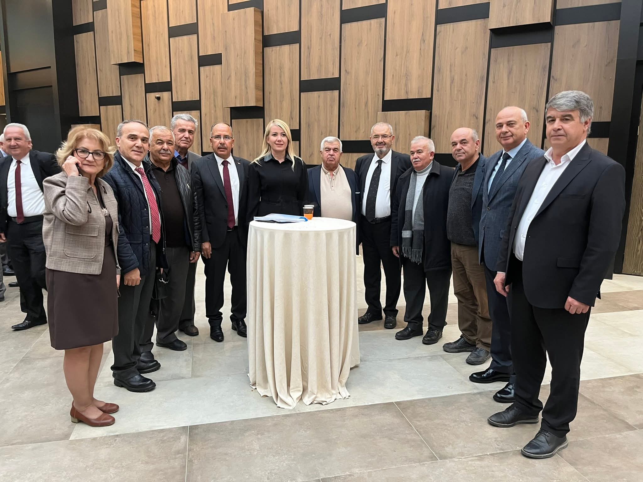 TUNÇBİLEK  TEKRAR BAŞKAN SEÇİLDİ