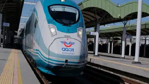 Hızlı Tren biletlerine dev zam