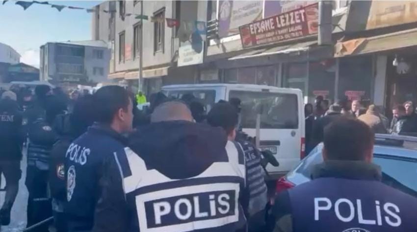 DEM Iğdır'da Eylem Yaptı 3 Polis Yaralı