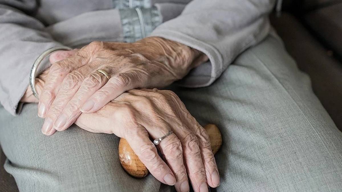 Bakım sigortası hayata geçiyor