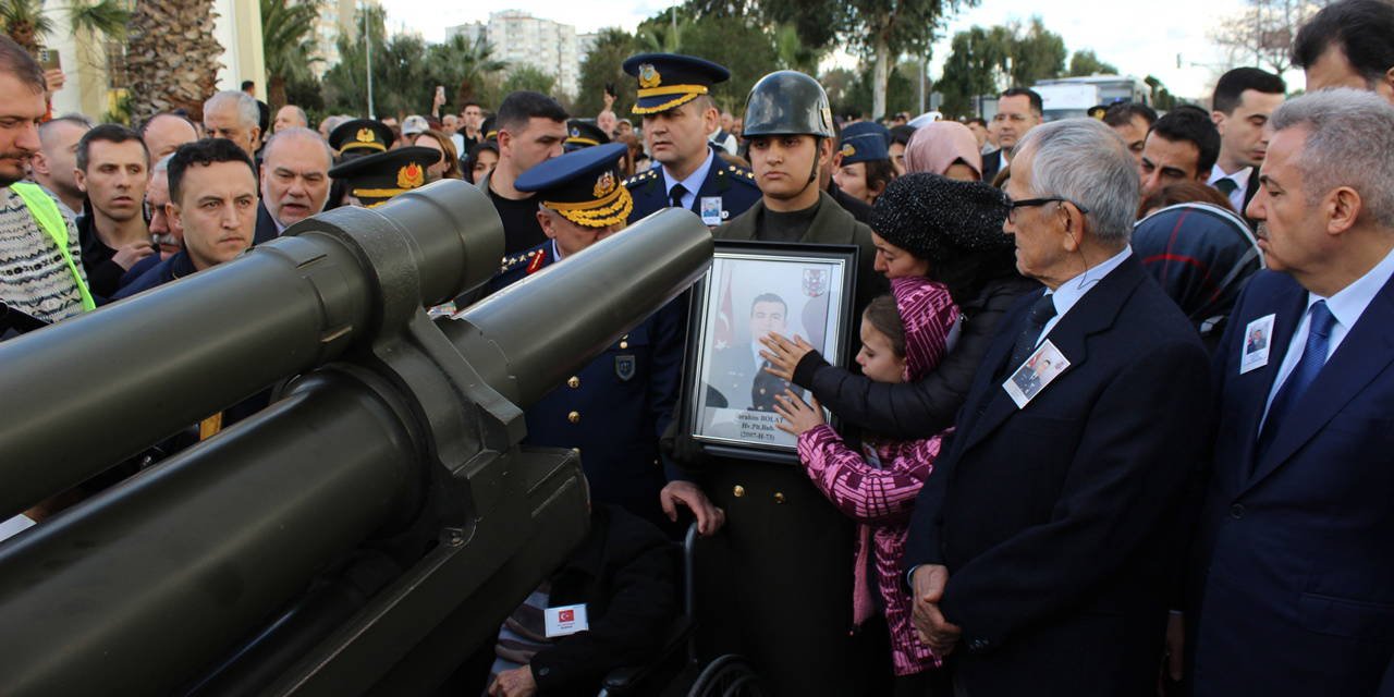 Şehit Hava Pilot Binbaşı Bolat, son yolculuğuna uğurlandı