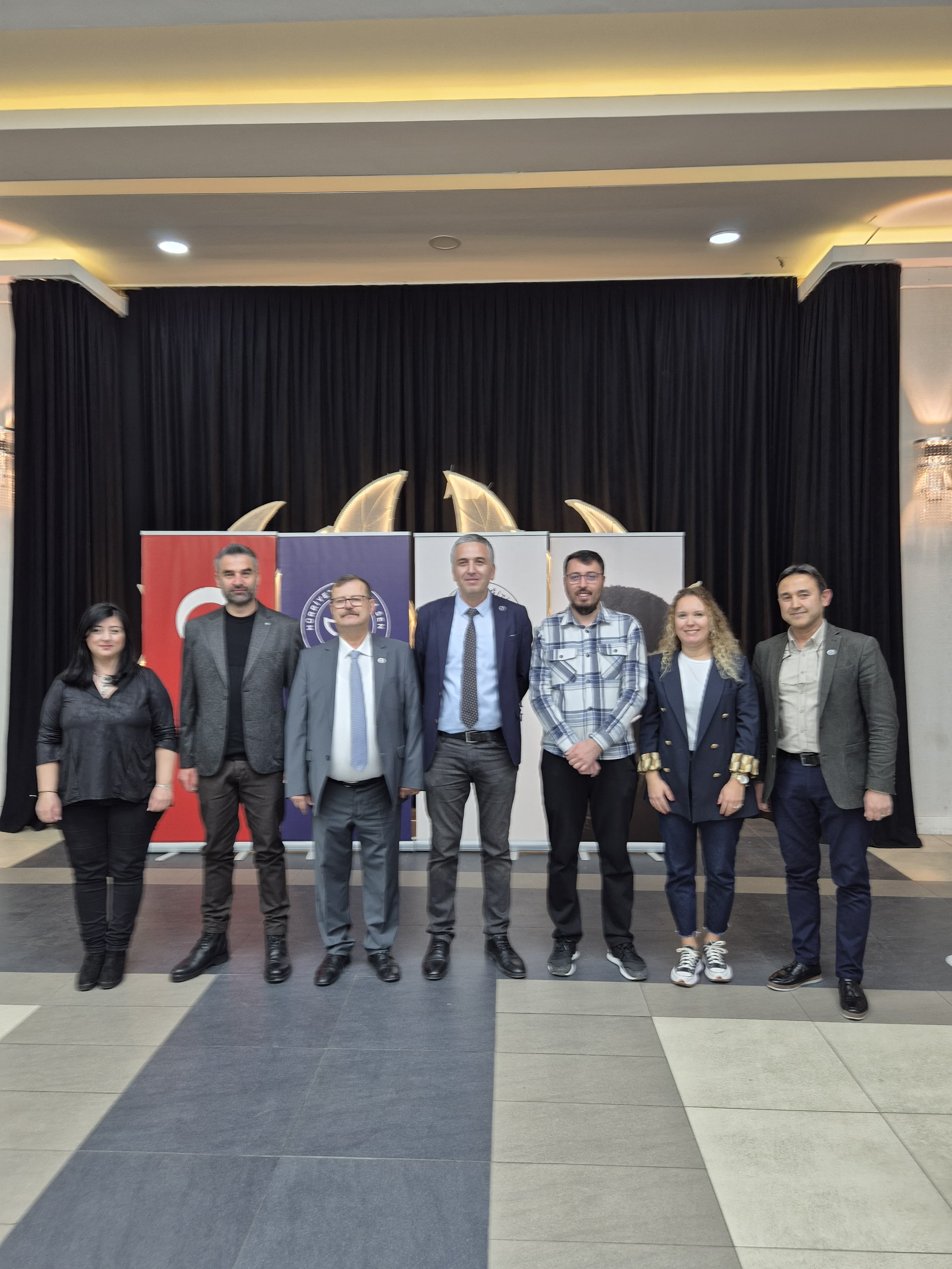 Hürriyetçi Eğitim Sen 2.Genel Kurulunu yaptı