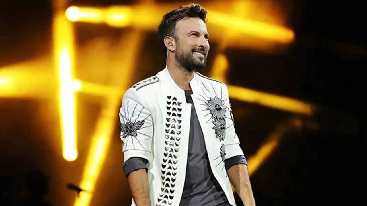 Tarkan'dan Milli Takım marşı açıklaması