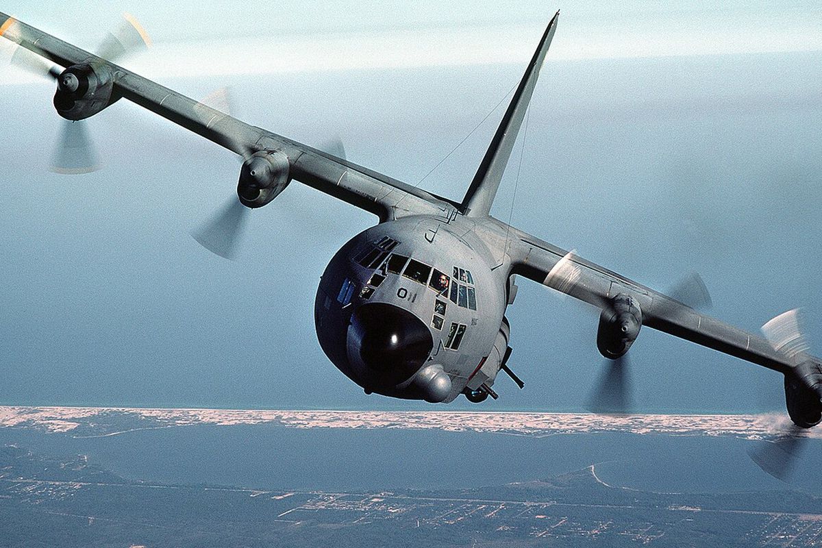 İran, ABD uçağını düşürdü