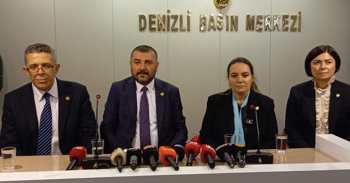 Türkeş ''Esnaf Tefecilerin Eline Düşmüş''