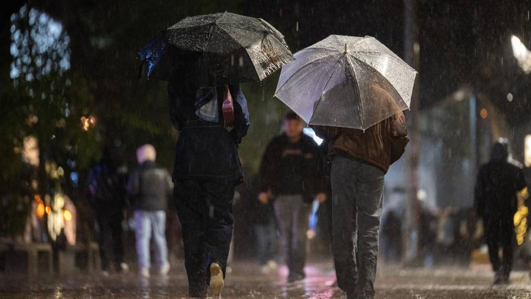 Dikkat! Kuvvetli sağanak geliyor