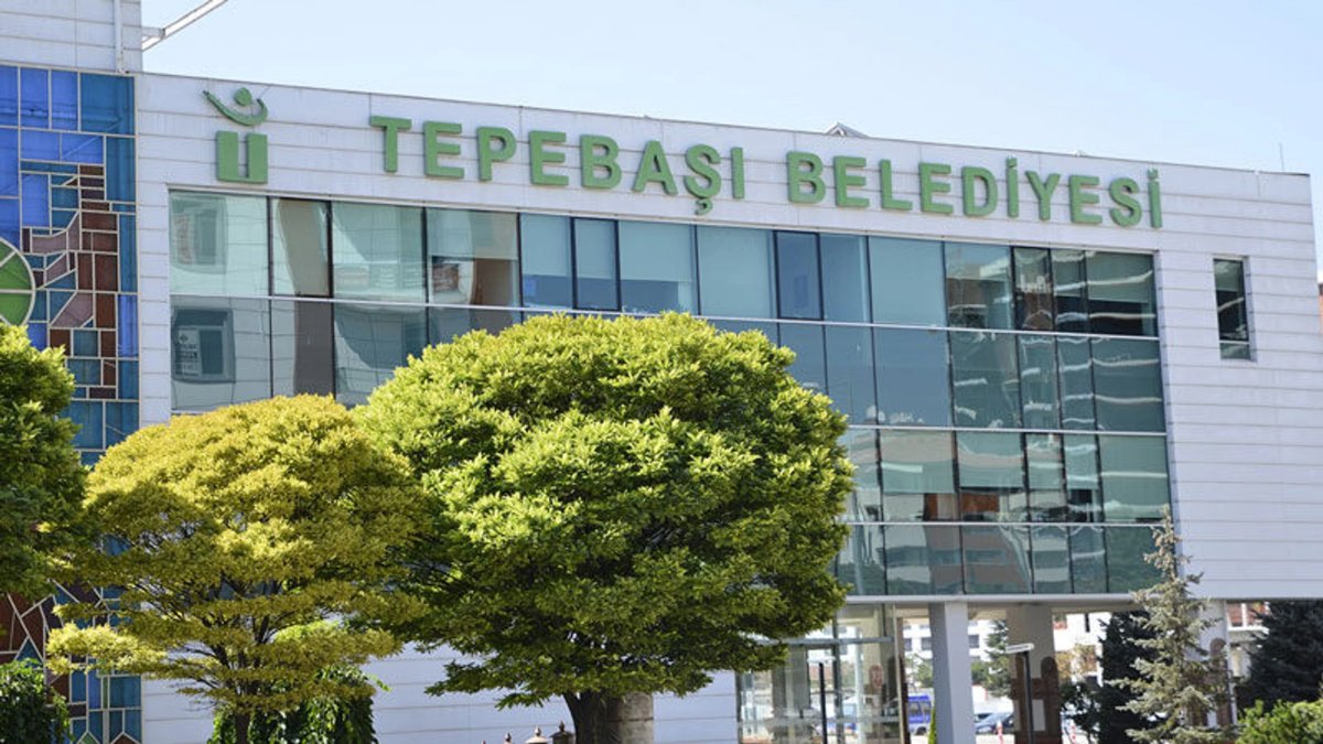 Tepebaşı Belediyesi'ne operasyon