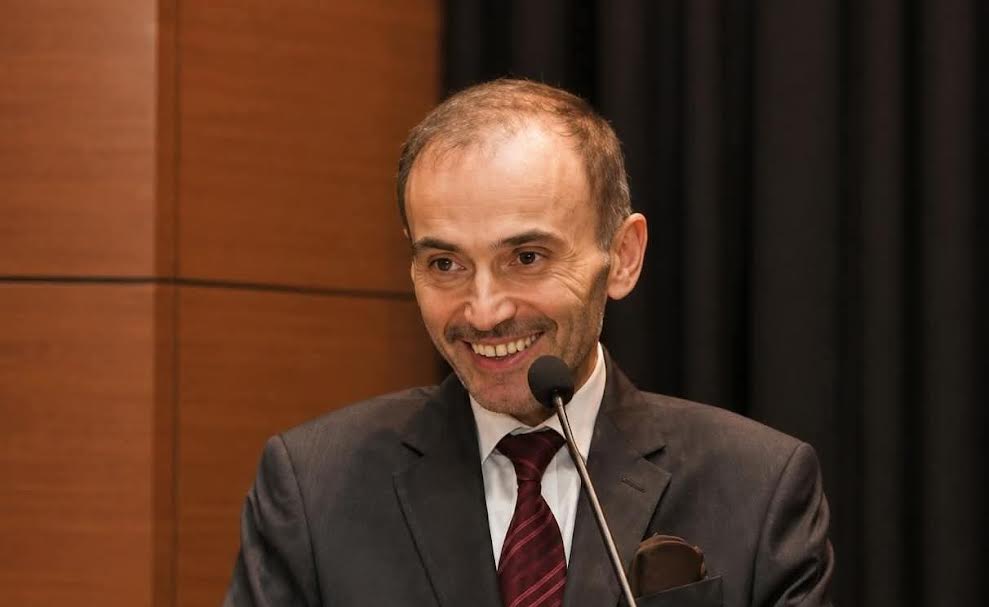 ''Bu Kafa Hastalıklı Bir Kafadır''