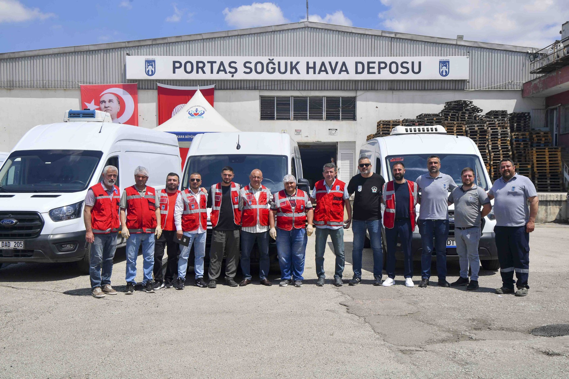BAŞKENT’TE BAYRAM DAYANIŞMASI SÜRÜYOR