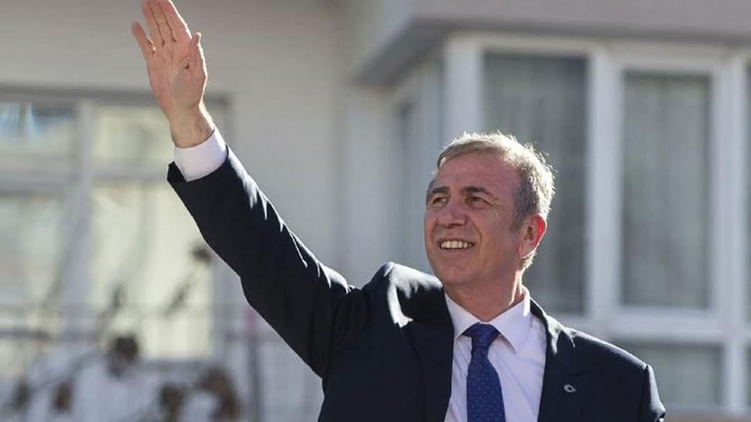 İki Tarafın Gözdesi Mansur Yavaş