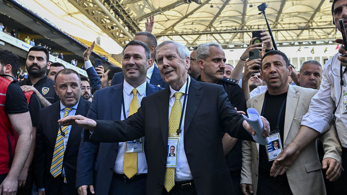 Aziz Yıldırım dönemi yeniden başladı